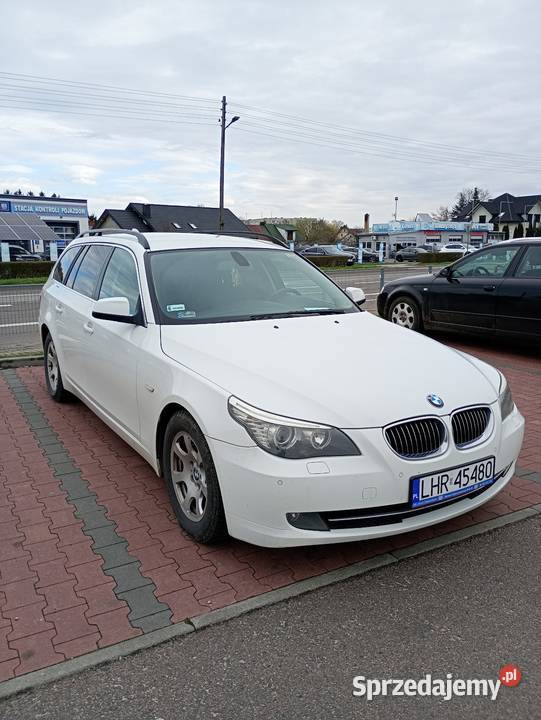 SPRZEDAM BMW E61 30 D 2010 LIFT hak el Rok produkcji 2010 Rozkoszówka