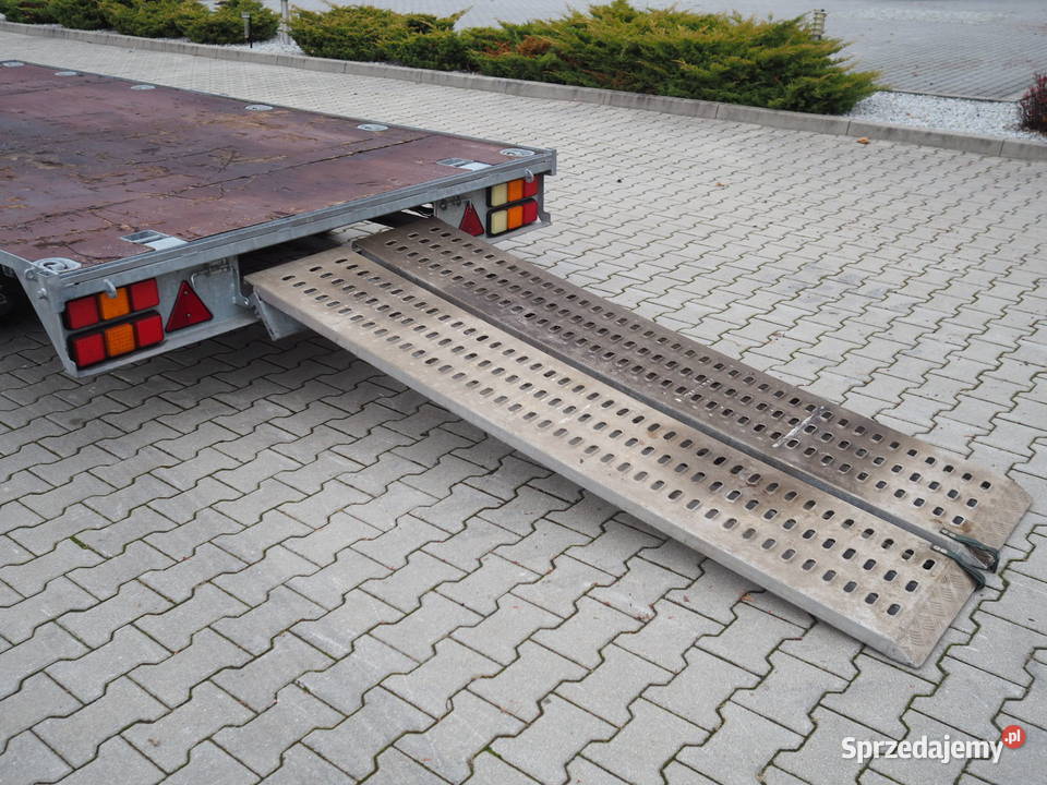 Laweta przyczepa samochodowa uniwersalna Stęszew