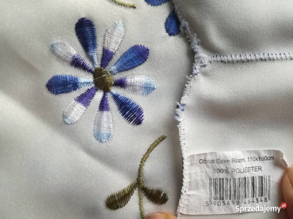 Dekoracyjny obrus plamoodporny 110x160 Obrusy i serwety Dębica