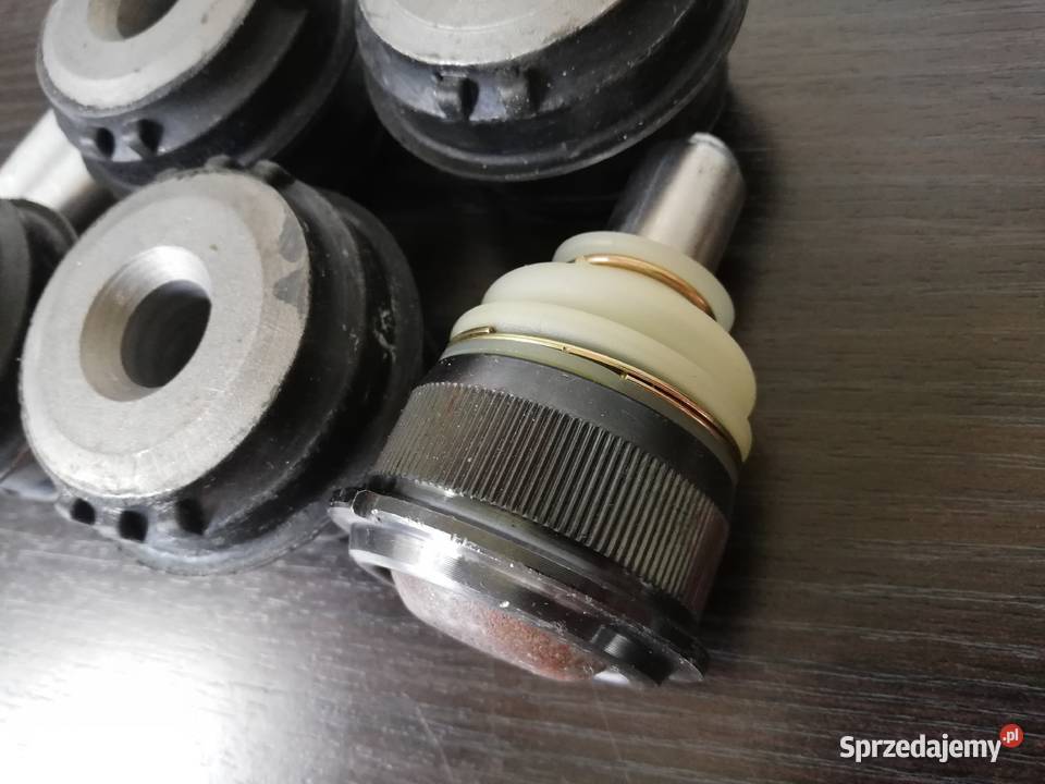 Mercedes 124 201 190 Zestaw naprawczy wahacza wahacze Gdańsk