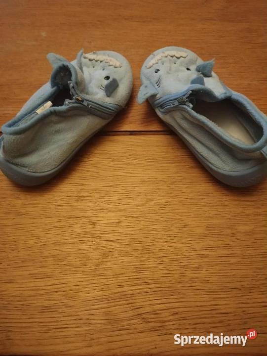 Kapcie rekiny Domowe sprzedam