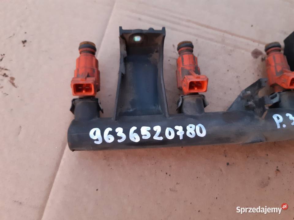 Peugeot 307 16 16V Listwa wtryskowa wtryski Wtryskiwacze mazowieckie Mińsk Mazowiecki