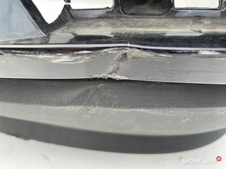 AUDI A4 B9 KOMBI ZDERZAK TYLNY TYŁ POD PDC Zderzaki sprzedam
