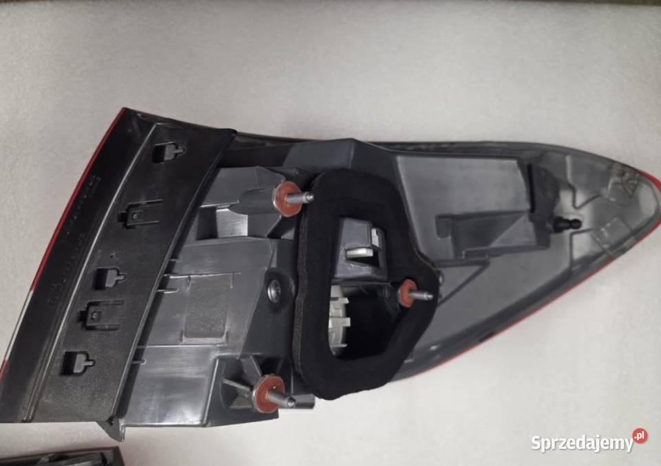 Lampy tylne lewe GLC W253 werUSA