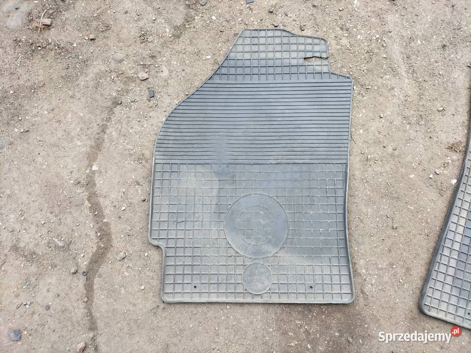 SEAT TOLEDO 2 MK2 DYWANIKI SAMOCHODOWE GUMOWE Kamień-Kolonia sprzedam