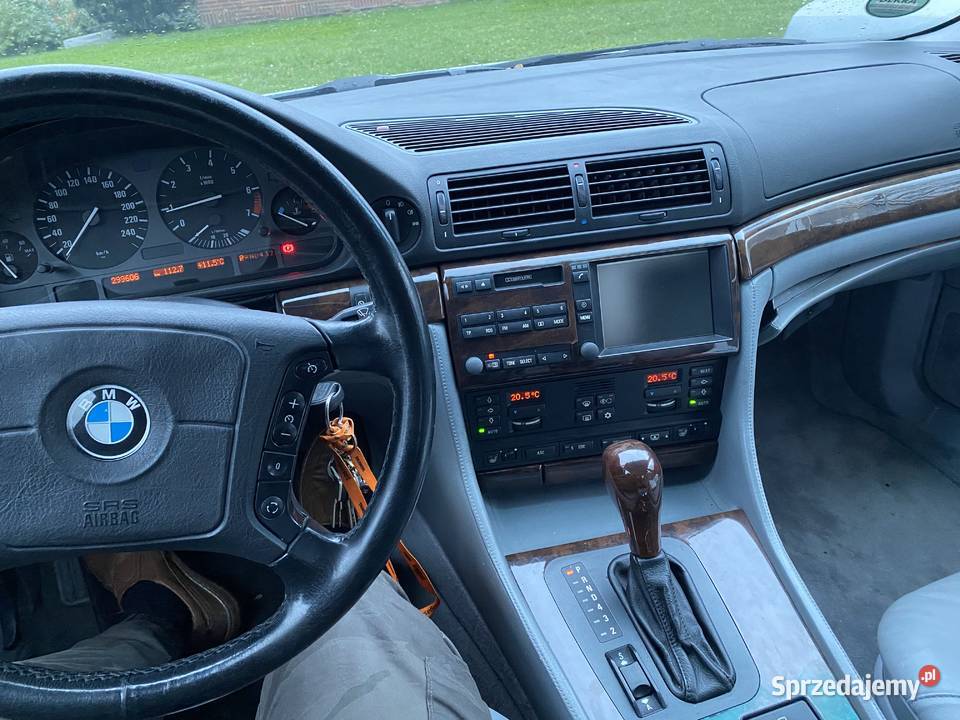 BMW 740i A 1994 Skora dobrze utrzymany Września