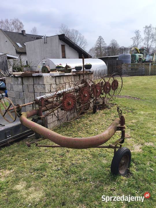 Zgrabiarka podgrabiarka gwiazdowa Zgrabiarki i przetrząsacze Kłomnice
