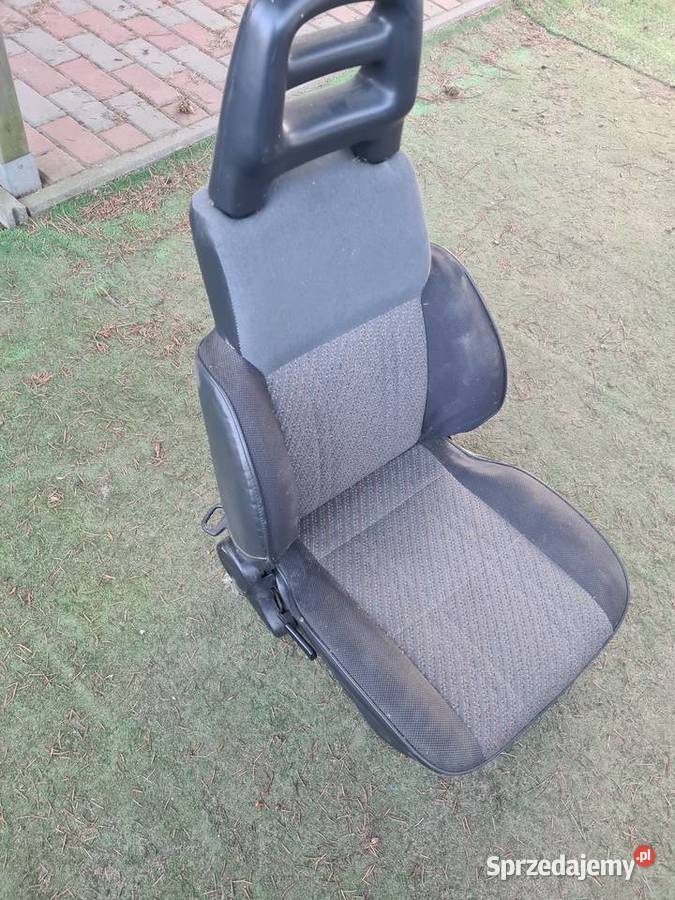 Fotel pasażera Suzuki Samurai