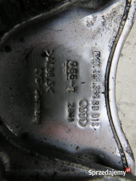 ŁAPA PODUSZKA SILNIKA 30 TDI AUDI A8 D4