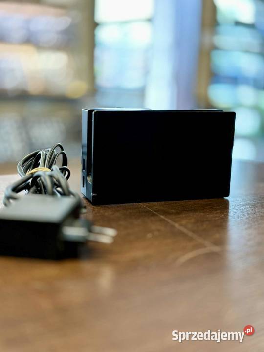 Konsola Nintendo Switch HAC0001 Stacja Dokująca Konsole i automaty Elbląg