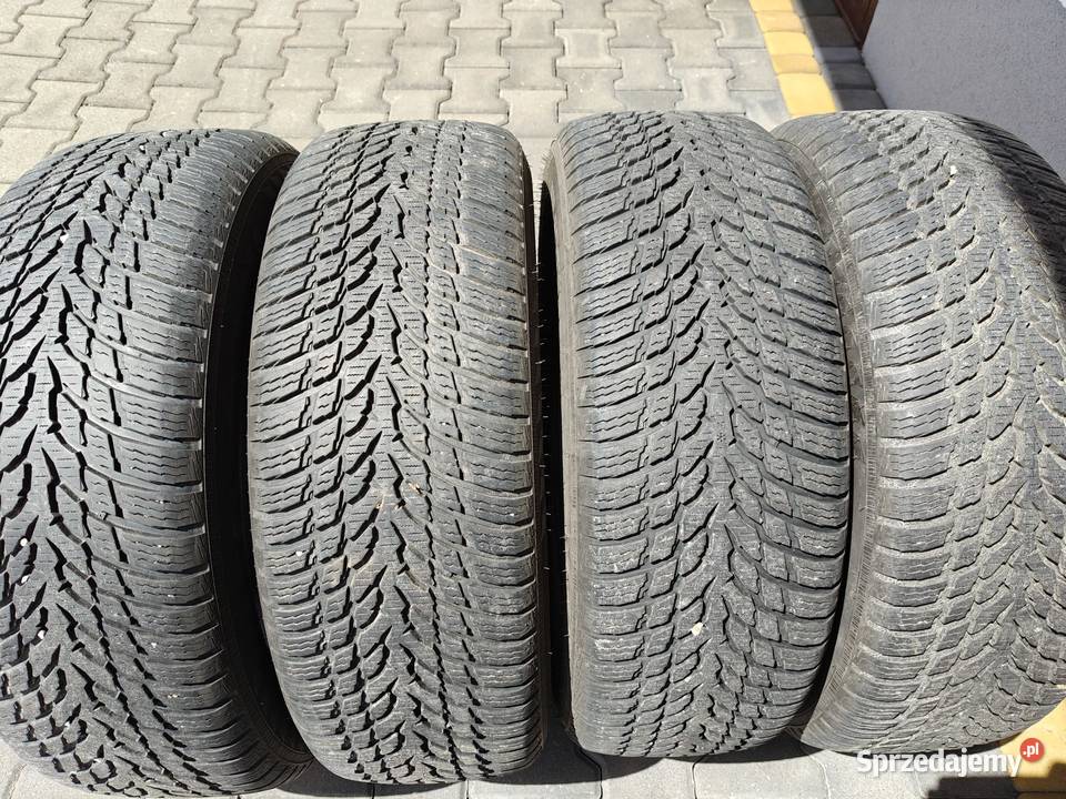Opony Nokian Snowproof WR 20560 R17 Renault