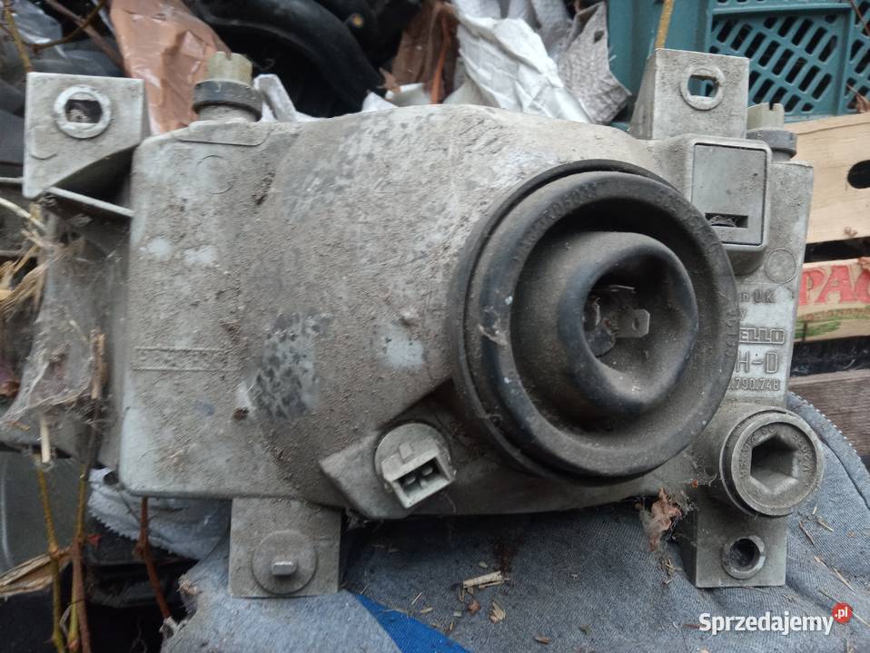 lampa prawa przednia ford Escort Sulechów sprzedam