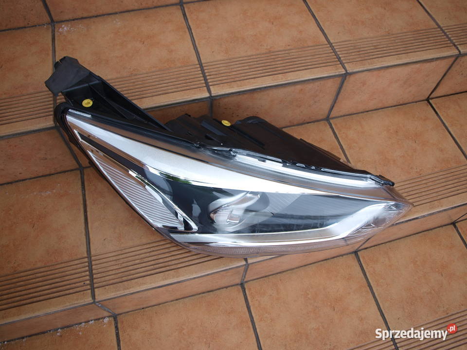 Ford C lampa prawa przód xenon Led 2015 2020r