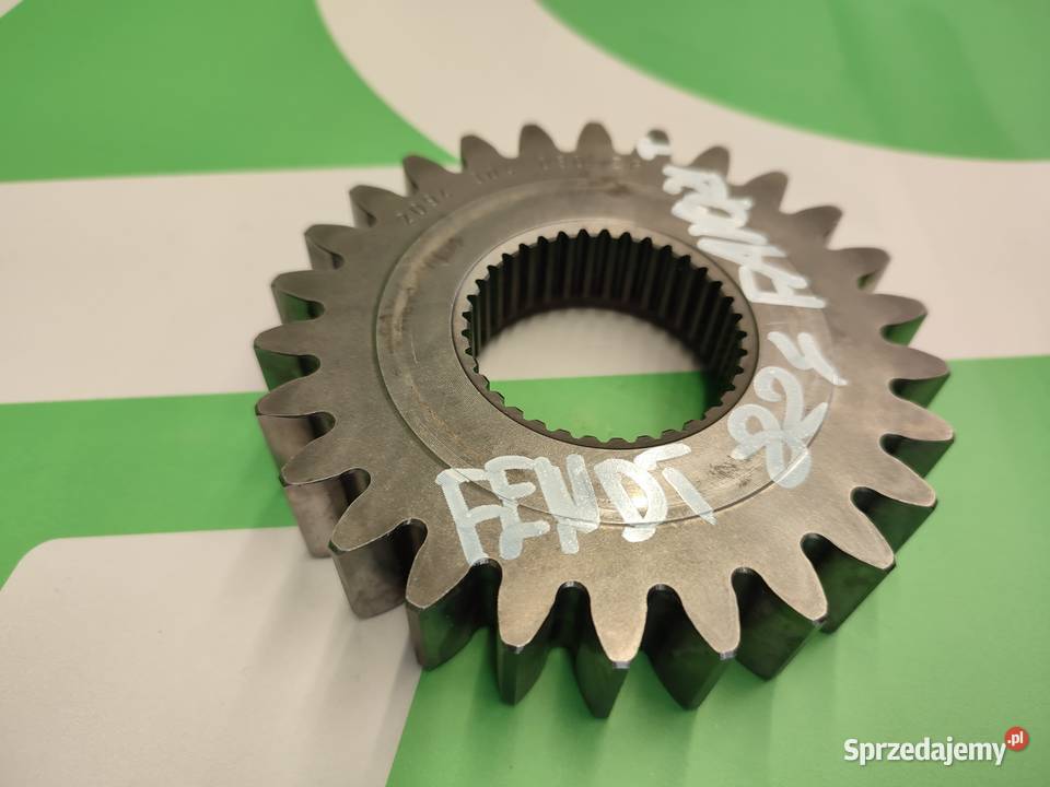 Koło zębate F824100320250 skrzyni biegów FENDT Wilkowo sprzedam