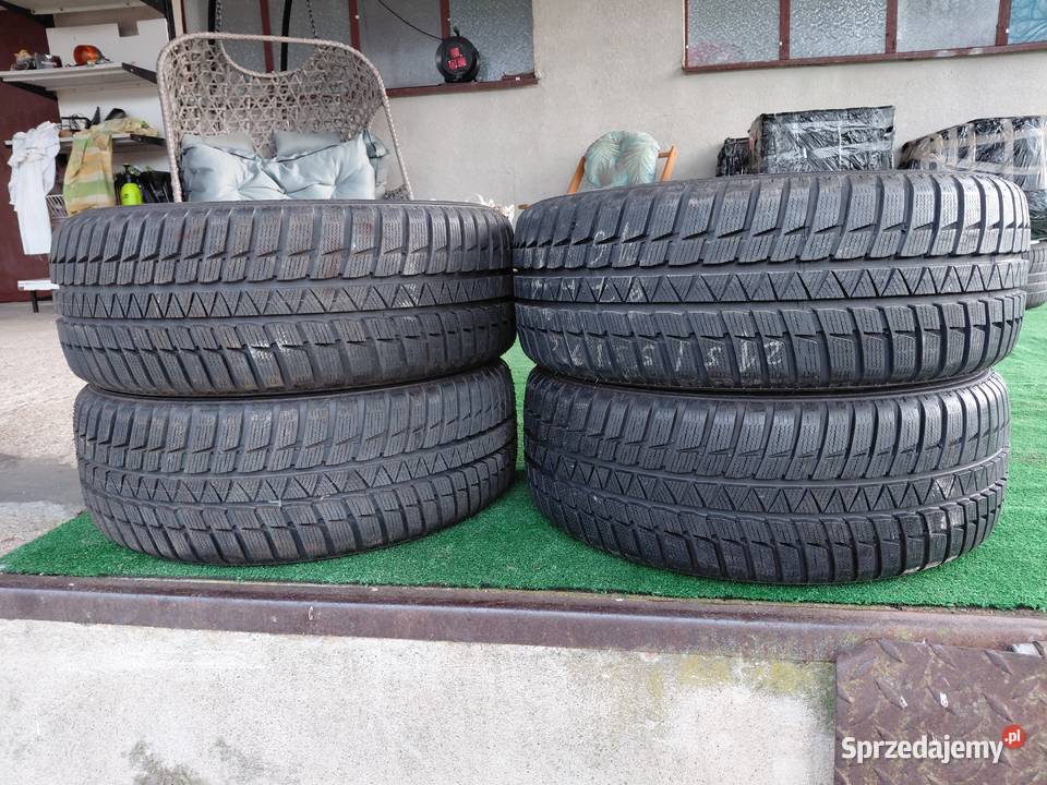 Opony zimowe Falken HS449 2 20555R162 21555R16