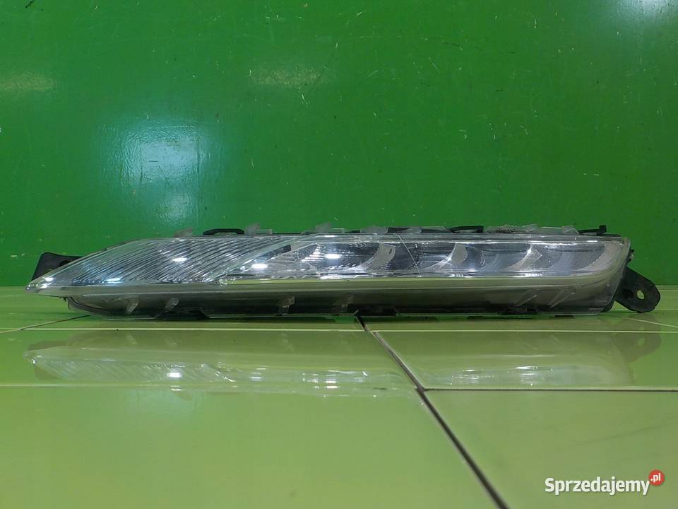 CITROEN C4 PICASSO II 14r 5D lampa DRL lewa Suków