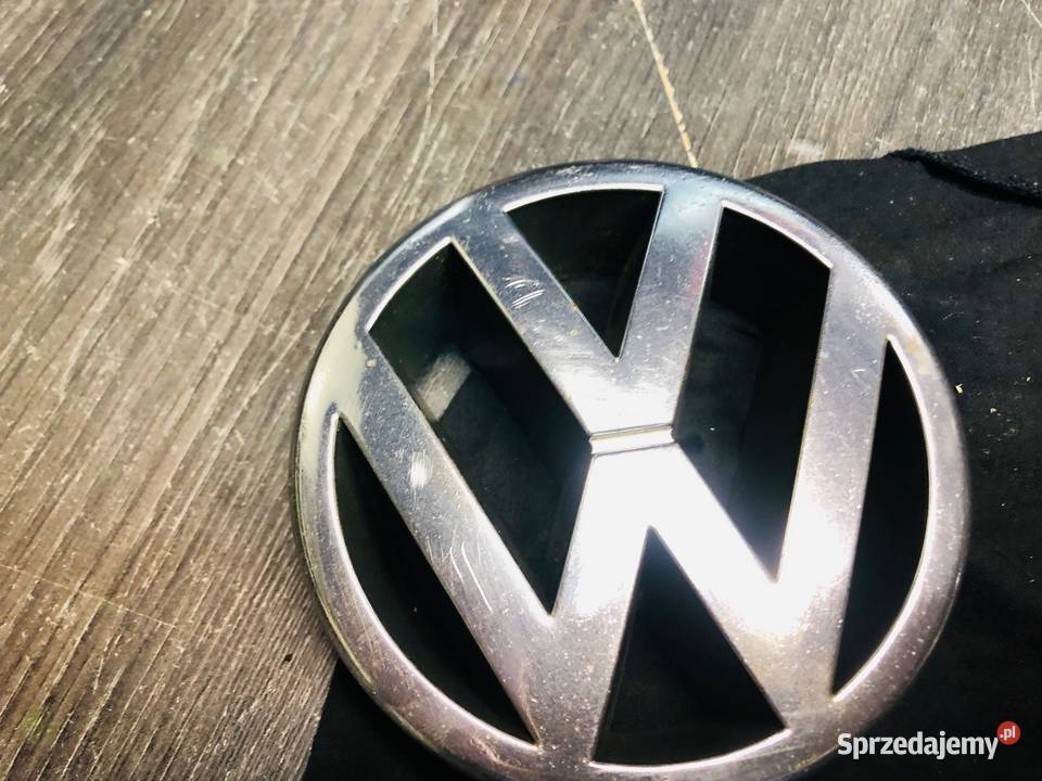 Znaczek logo w atrapę glila VW 3B0853601 Justynów