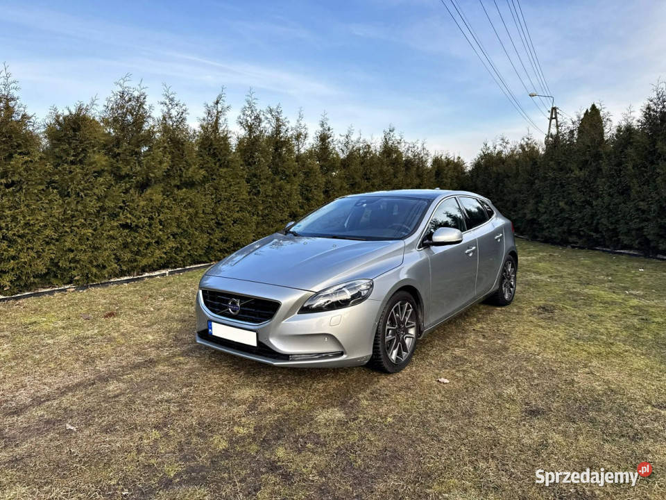 Volvo V40 16D 115 Momentum Panorama Kamera Pod sprzedam