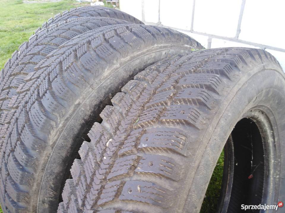 OPONY ZIMOWE 18565R15 bieżnikowane Stalowa Wola sprzedam