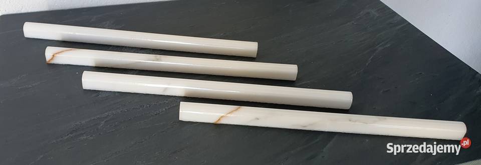 Wałek marmurowy drkoracyjny ścienny Bianco Bielawa sprzedam