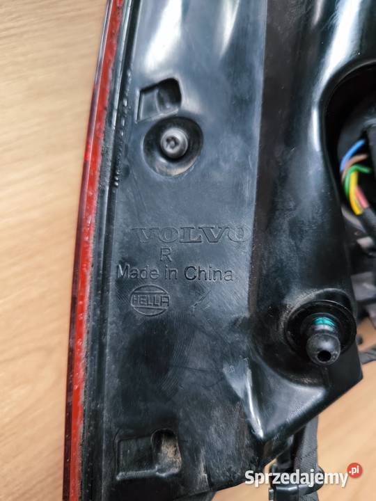 Volvo S60 III Lampa Prawa Tył 32269565 Żyrardów