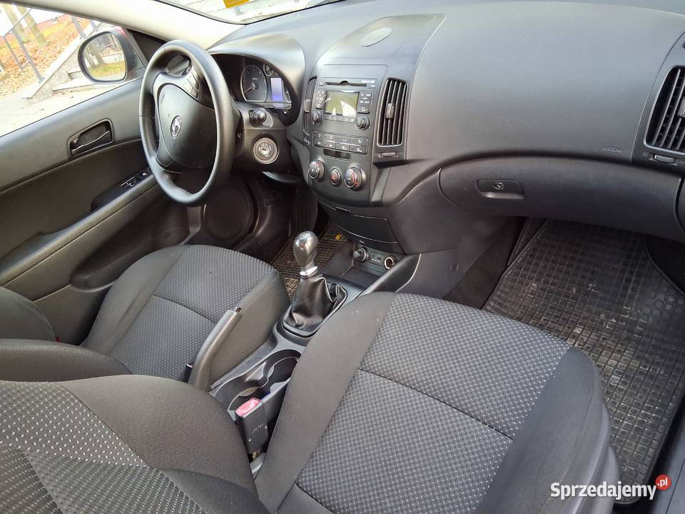 Hyundai i30 2011r 16CRDI6Biegowy Poniatowa