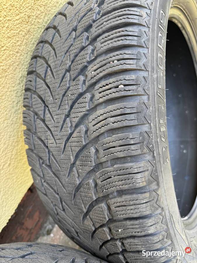 Sprzedam komplet opon zimowych do SUV 24550 R19 Police