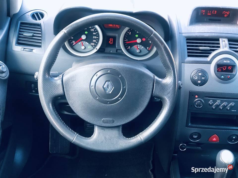 RENAULT MEGANE II SEDAN 16 16V 115 MAŁY PEZEBIEG Rok produkcji 2003 Przeworsk