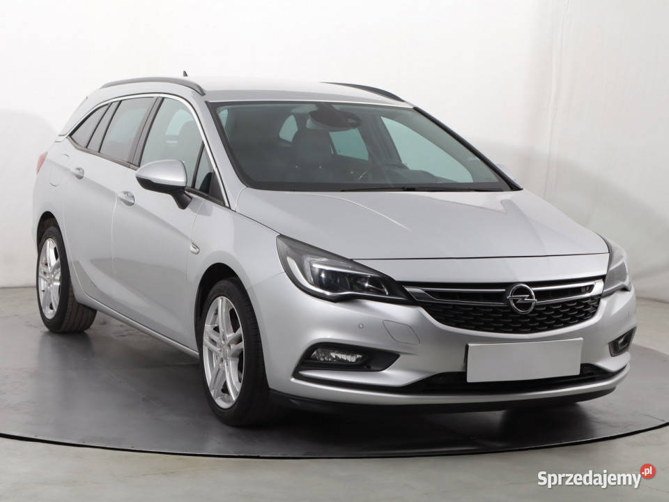 Opel Astra 16 CDTI manualna Katowice