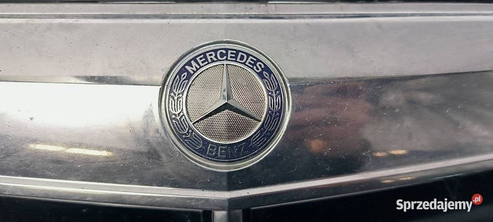 GRILL ATRAPA MERCDESBENZ W212 E350 A2128801083 osobowe Lipno