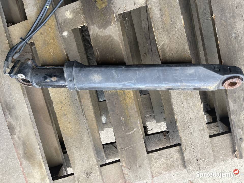 Volvo fh12 fm13 siłownik podnoszenia kabiny ciężarowe Mława