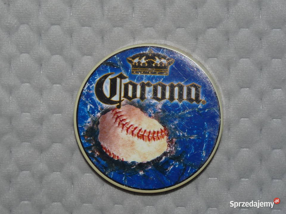 Otwieracz do butelek z kapslami Corona Kraków