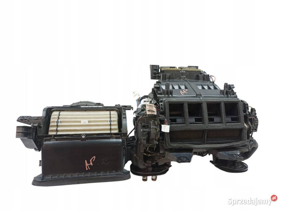 NAGRZEWNICA GPLA19B555 Land Rover Range Rover sprzedam