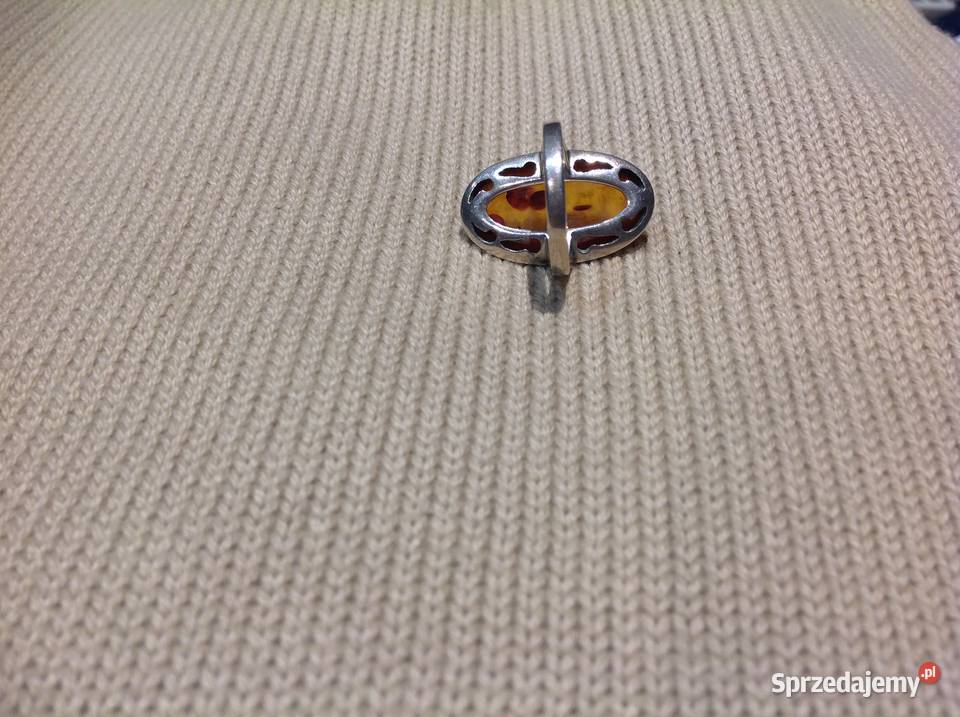 Piękny Pierścionek Srebrny z Bursztynem Srebro Dla kobiet