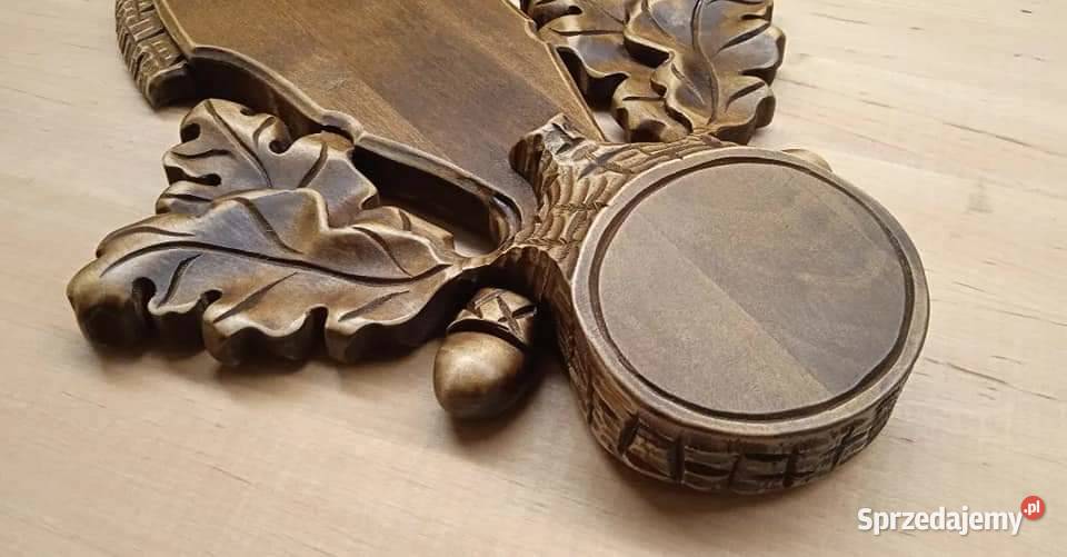 Rzeźbiona podkładka pod trofeum łowieckie Odolanów