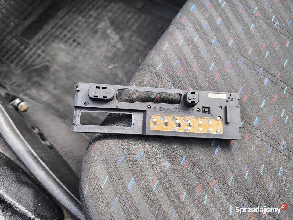 Radio samochodowe Blaupunkt RCR87 kasetowy Radioodtwarzacze Kłodzko sprzedam