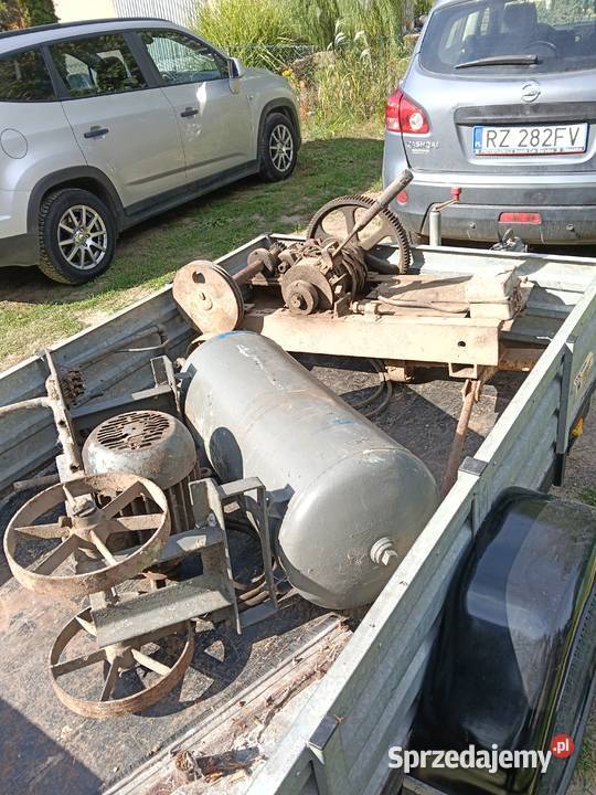 sprzedam wyciągarkę budowlaną
