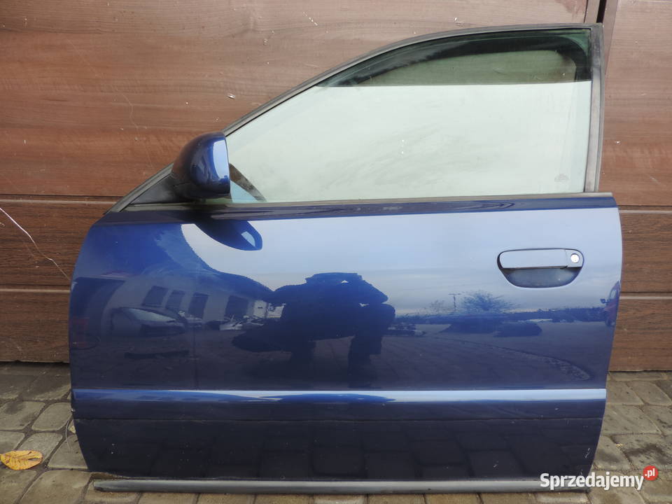 AUDI A4 B5 FL SEDAN DRZWI LEWE PRZEDNIE LZ5K Nowy Sącz sprzedam