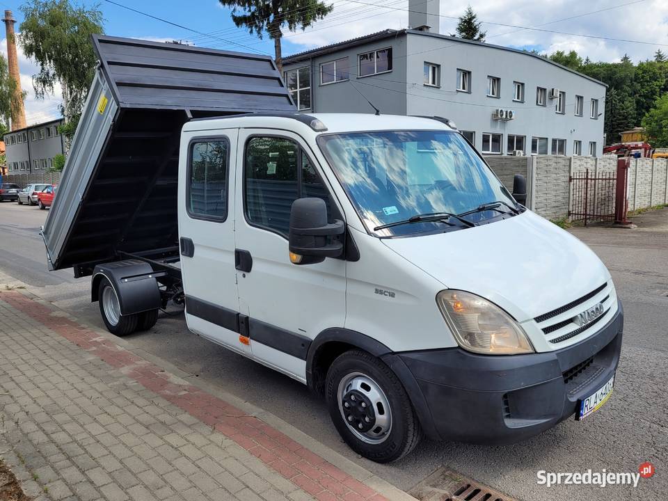 Iveco Daily 35C12 Doka 7 osób Kiper 3m Pilot 840kg podkarpackie Łańcut