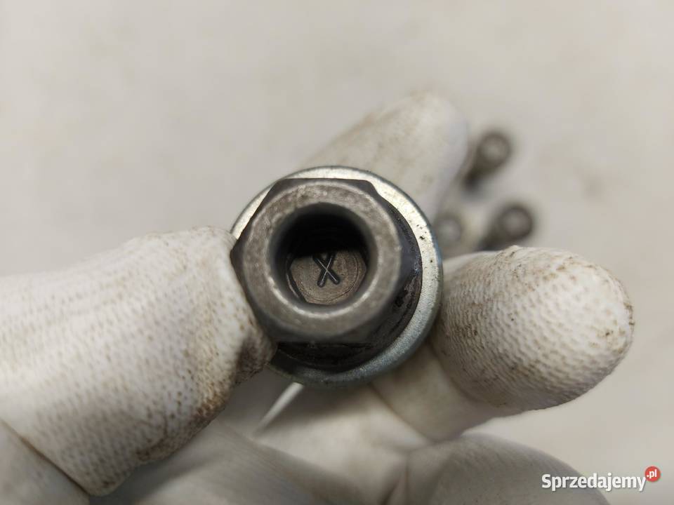 Audi Q4 ETRON 89A 89E ŚRUBY ZABEZPIECZAJĄCE