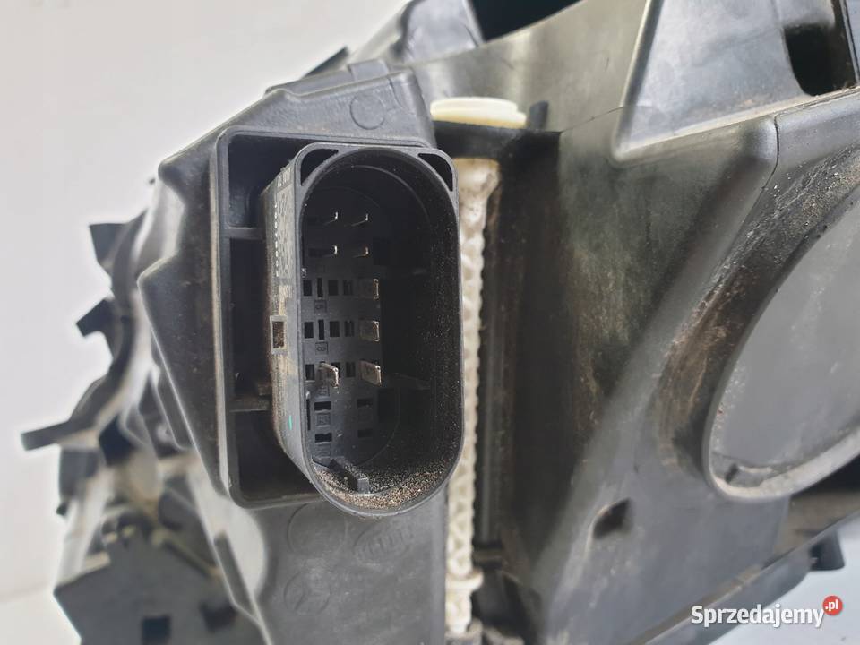Mercedes W238 COUPE PRZEDNIA LAMPA PRAWA LED Części samochodowe Chełm