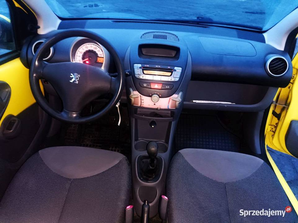 Peugeot 107 10i 2008 123000 Kraków