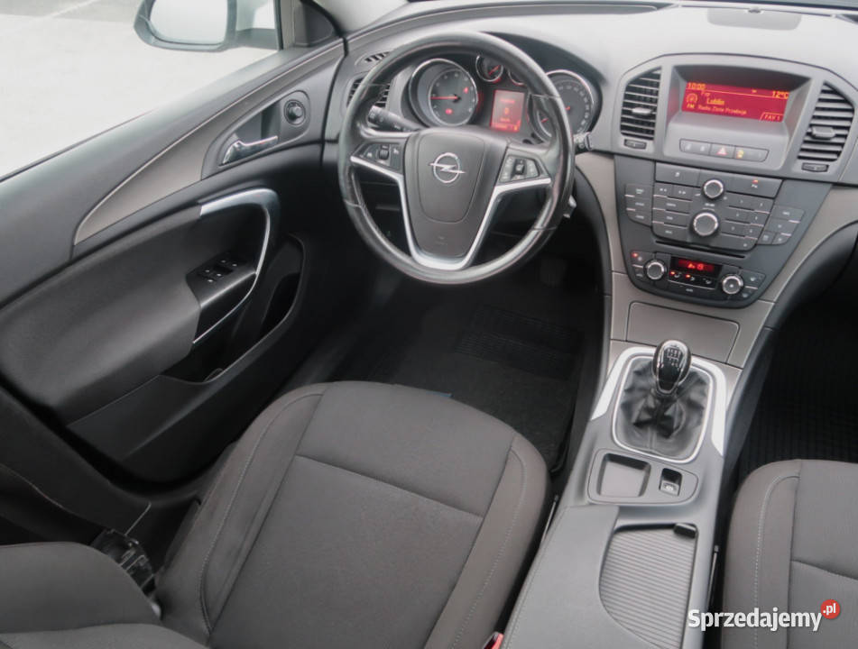 Opel Insignia 18 światła przeciwmgielne Insignia Lublin