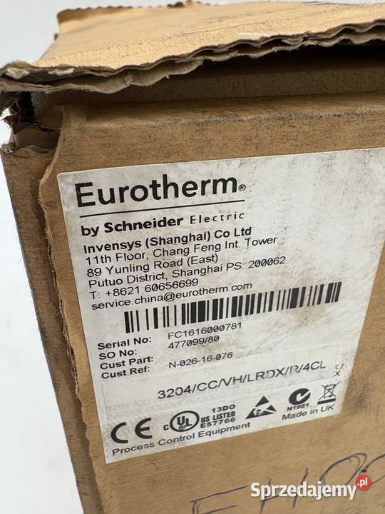 Eurotherm 3204CCVHLRDXR4L Temperature Controller