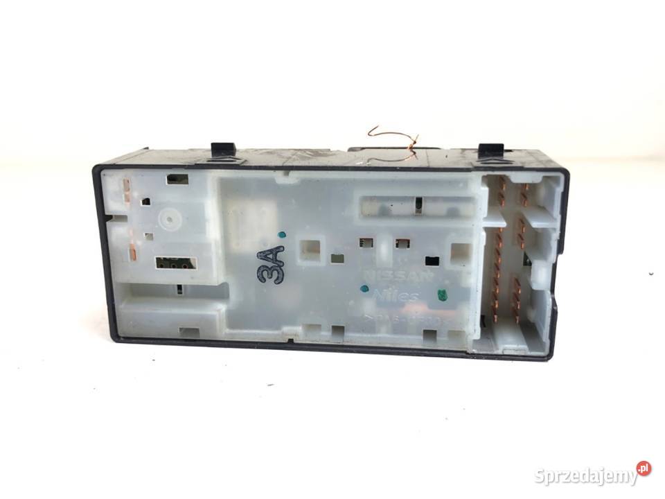 PRZEŁĄCZNIK SZYB NISSAN NV200 Hatchback WŁĄCZNIK podkarpackie