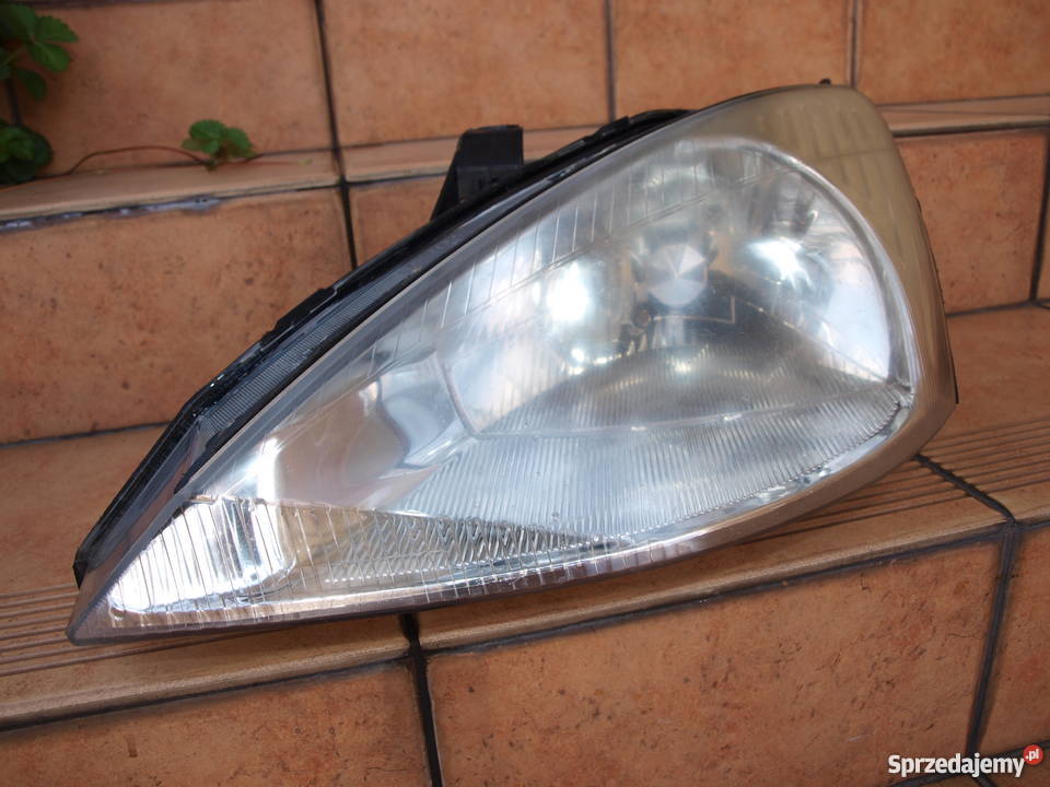 Ford Focus lampa lewa przód nowa 1998 2002r wielkopolskie