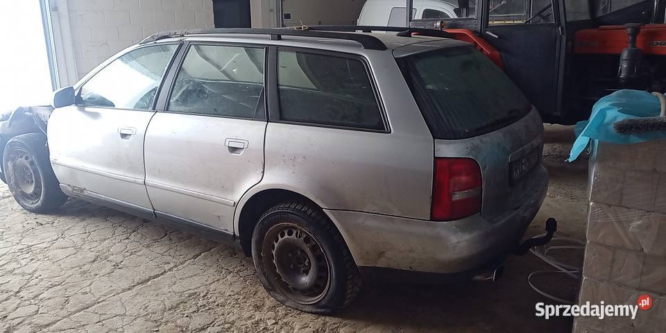 Sprzedam Audi a4 b5 19 TDi QUATRO A4 Róża