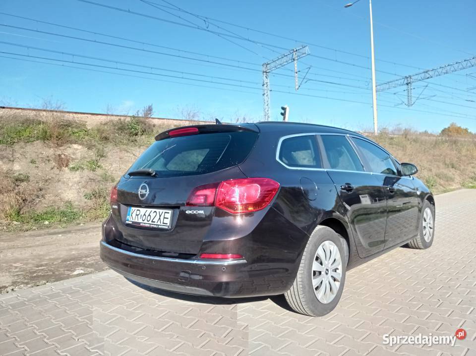 Opel Astra J 17CDTI pełna wersja kombi Kraków sprzedam