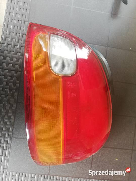 Hyundai Accent Lampa Prawa Tył Aleksandrów Łódzki sprzedam
