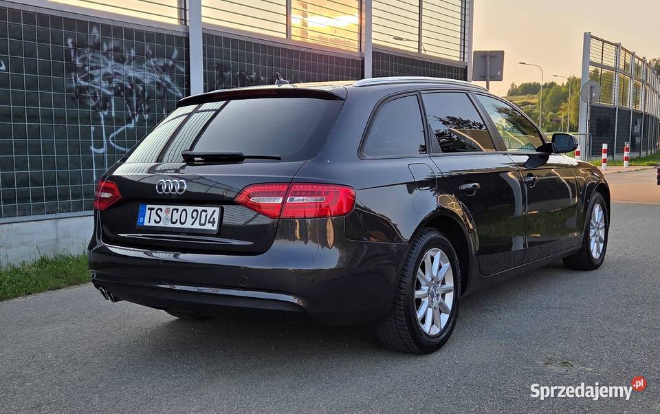AUDI A4 B8 20TDI CR 150 2013r QUATTRO LIFT LED kurtyny powietrzne Humniska